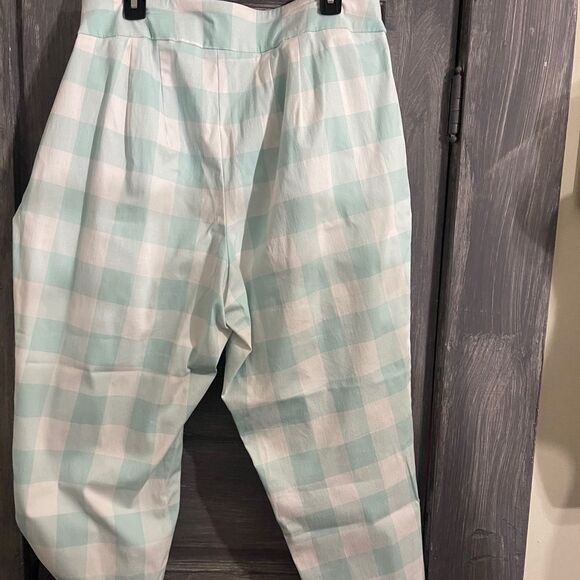 Cato Mint Green and White Checkered Capris - Picture 3 of 5